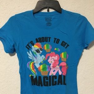 Woman’s graphic tee